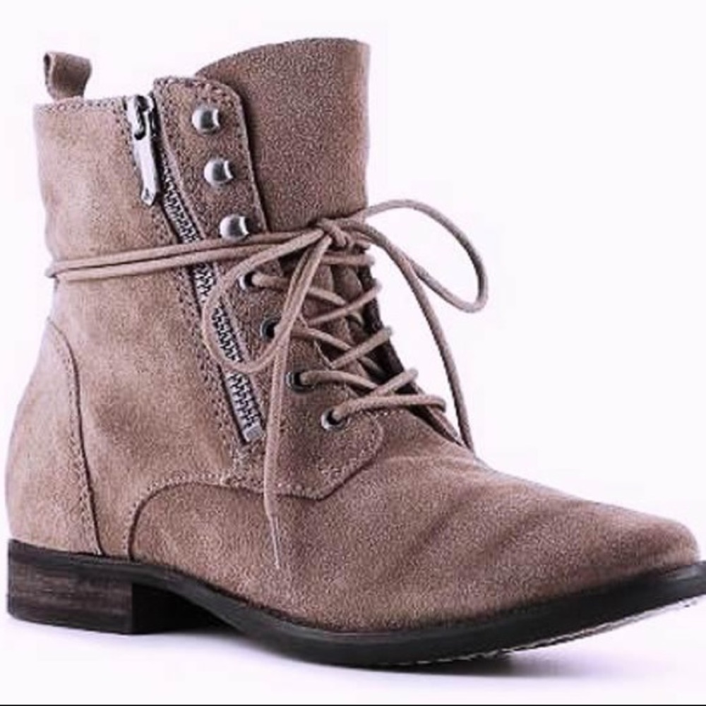 San Edelman booties